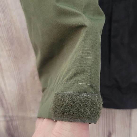 Eddie Bauer Hooded Windbreaker Sz XS 5/6 - Picture 4 of 8